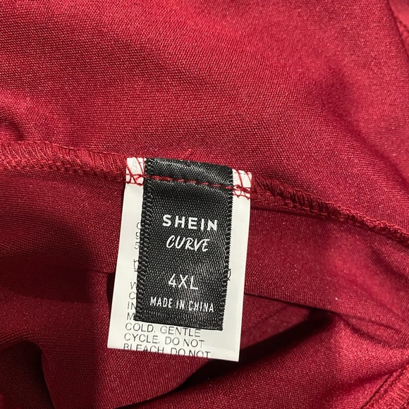 Shein Curve Ruffle Off Shouler Top Sz 4X- New - Picture 3 of 3